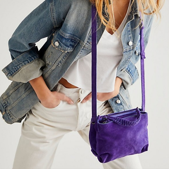 Free People Handbags - NWOT Free People Cody Suede Crossbody